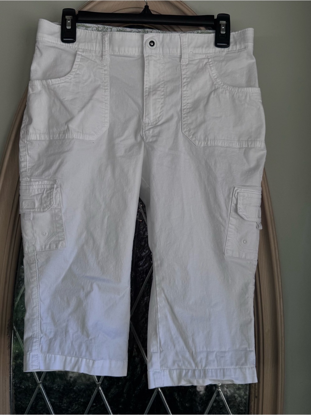 Lee’s Comfort Stretch Waistband Cargo Capris
